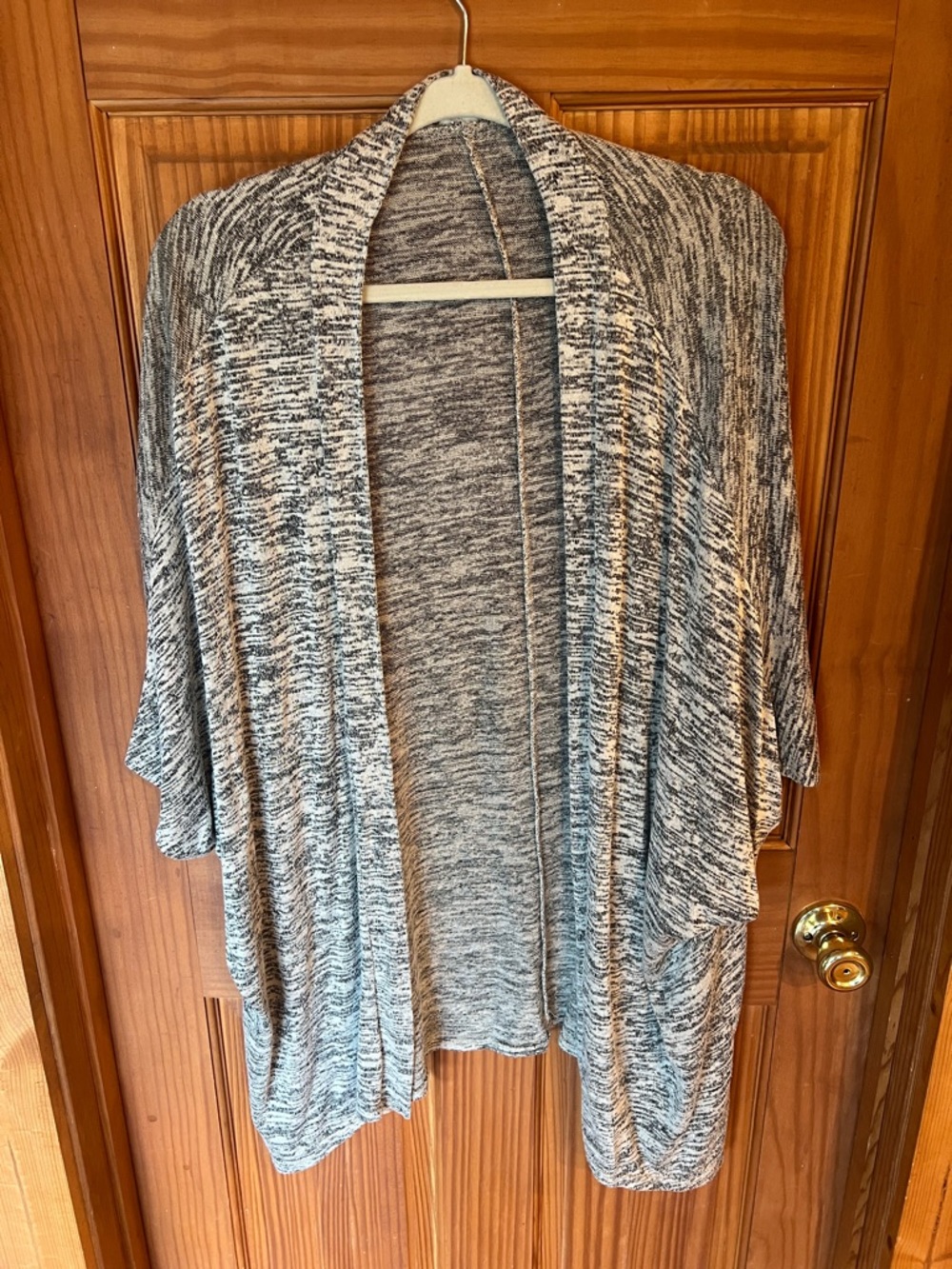 Open Front Flowy Cradigan Size S/M